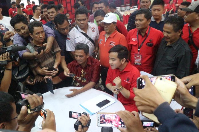 487f18c9-5adc-44f6-9692-ee0ad4bb1d45