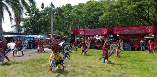 Tampilkan Seni Kuda Lumping/Ebeg, komitmen DPC PDI Perjuangan Kab.Banyumas Lestarikan Budaya