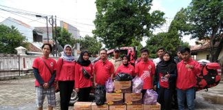 DPC PDI Perjuangaan Kota Pekalongan Bantu Korban Banjir