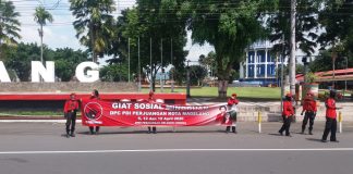 METAL KEREN Bagikan Masker dan Sosialisasi kepada Masyarakat