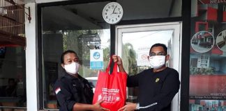 Andang Wahyu Triyanto Bagikan Ribuan Paket Sembako