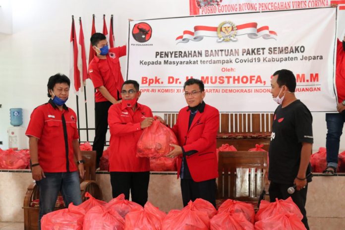 Anggota-DPR-RI-kembali-buktikan-kepedulian-untuk-K