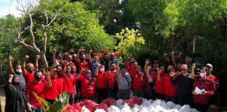 DPC PDI Perjuangan Kota Salatiga Bagikan 2000 Paket Sembako