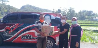 Didi Rudianto Bagikan Paket Lebaran Kepada Struktural Partai