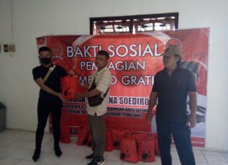 Mas Dede Gelar Kegiatan Bakti Sosial Pembagian Paket Sembako