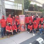 Srikandi DPC PDI Perjuangan Jepara Bagi 500 Takjil