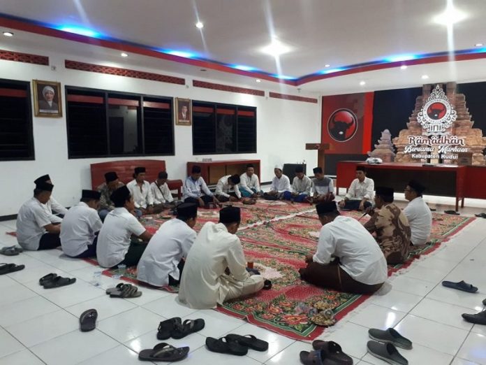 DPC PDI Perjuangan Kudus Gelar Doa Bersama Haul Bung Karno
