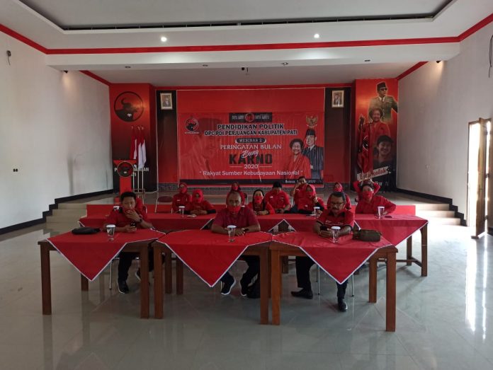 DPC PDI Perjuangan Pati Mengikuti Webinar 2 DPP PD