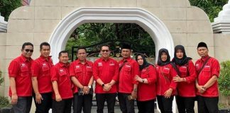 Gotong Royong Fraksi PDI Perjuangan Kabupaten Purbalingga Bagikan 7.000 Paket Sembako