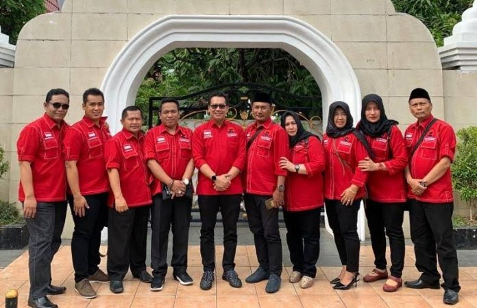 Gotong Royong Fraksi PDI Perjuangan Kabupaten Purb