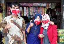 Refleksi Bulan Bung Karno, Fraksi PDI Perjuangan Brebes Bagikan 1.000 Masker