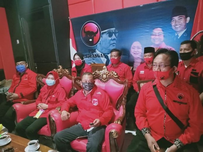Tutup Rangkaian Kegiatan Bulan Bung Karno, DPC PDI Perjuangan Demak Ikuti Webinar 4