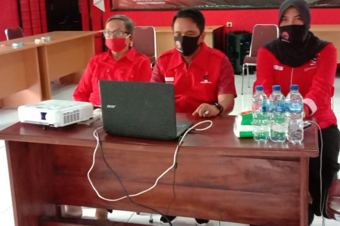 DPC PDI Perjuangan Kabupaten Purbalingga Ikuti Rakorbid Secara Daring