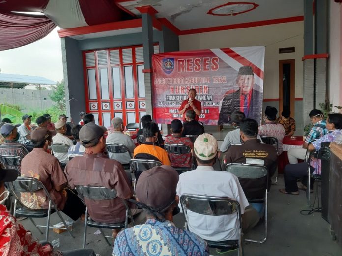 Nursidik Laksanakan Silaturahmi Bersama Kader PDI Perjuangan Kecamatan Adiwerna