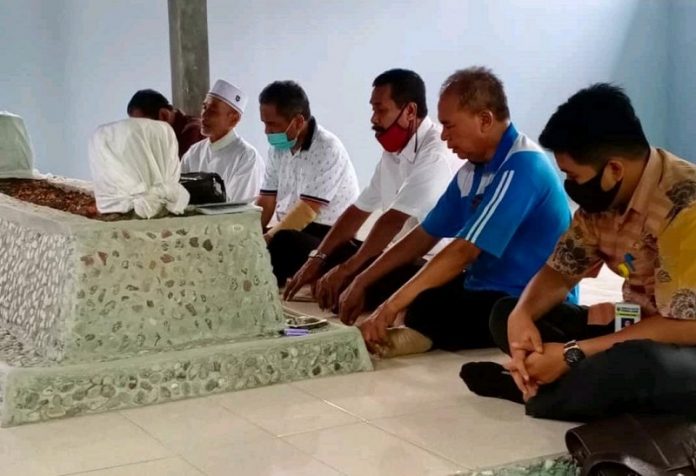 Agus Sukoco Lakukan Ziarah dan Sapa Masyarakat di Kecamatan Taman