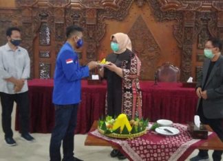 Bupati Yuni Bakar Semangat Pemuda Sragen di Forum KNPI