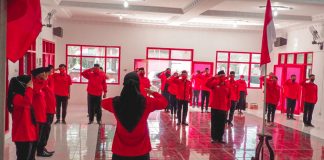Kader Banteng Kota Wali Gelar Upacara Kemerdekaan