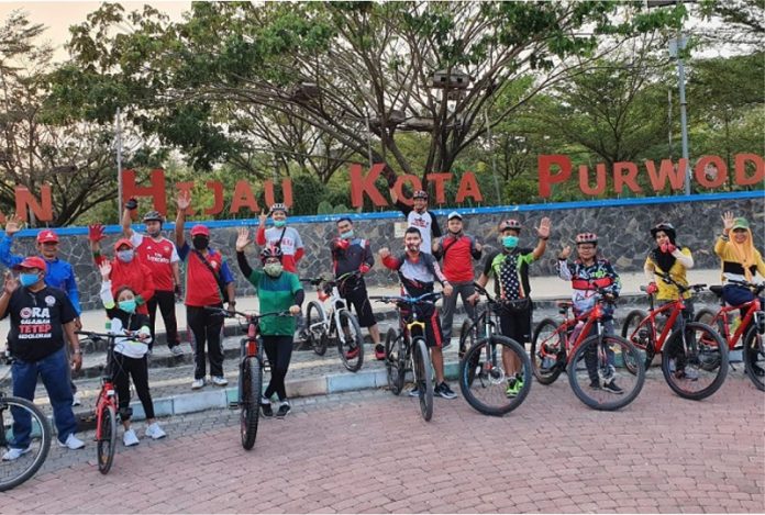 Jumat Sehat Bersama Sri Sumarni