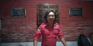 Usaha dan Politik Satu Tarikan Nafas