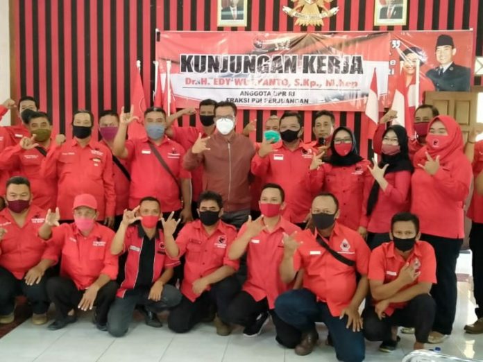 Edy Wuryanto Silaturahmi ke DPC PDI Perjuangan Blora