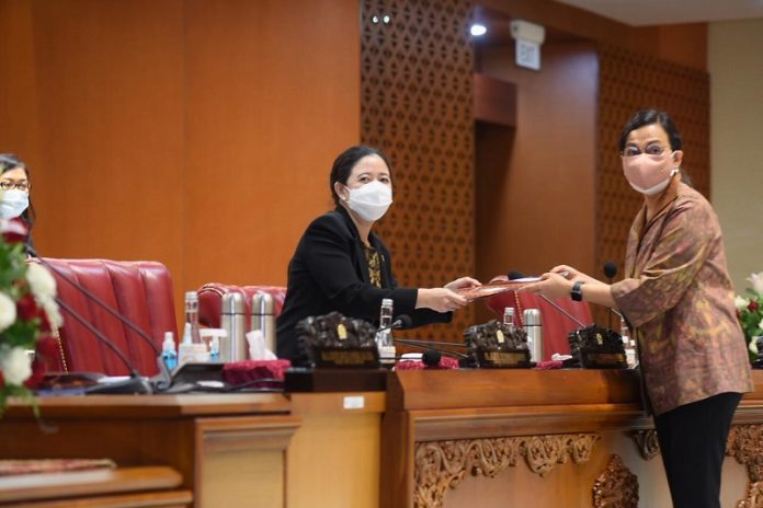 Mbak Puan; Jangan Ada Pihak Dirugikan Omnibus Law