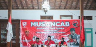 PDI Perjuangan Karanganyar Lantik Pengurus PAC PDI Perjuangan di Dapil IV