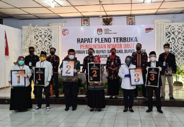 Pasangan ARTYS Hadiri Penetapan Nomor Urut di KPU