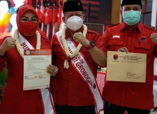 Pasangan Sri-Bambang Hadiri Penyerahan Formulir Rekomendasi