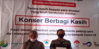 PDI Perjuangan Purworejo Bagikan Sembako Kepada Pekerja Seni