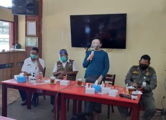 dr. Messy Widiastuti Serap Aspirasi UMKM di Wisata Guci Tegal