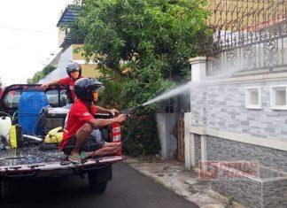 DPC PDI Perjuangan Kota Pekalongan Kembali Lakukan Penyemprotan di Perum Binagriya