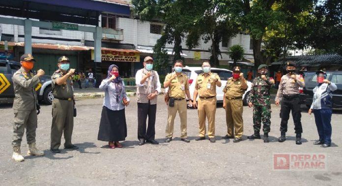 Endriyaningsih Pantau Langsung Ketertiban Penggunaan Masker di Muntilan