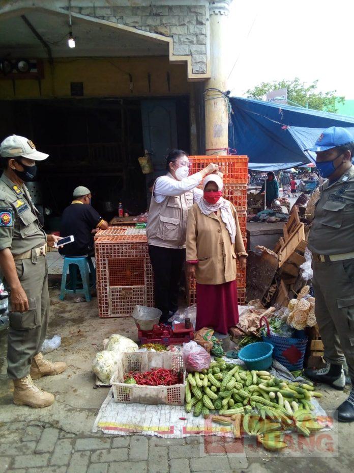 dr. Messy Sosialisasikn Pmakaian Masker di Brebes3