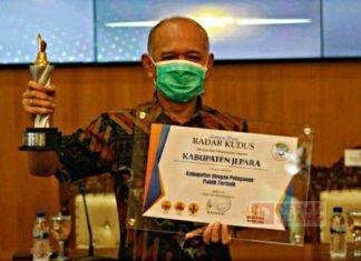 Dipimpin Kader PDI Perjuangan, Pemkab Jepara Kembali Raih Penghargaan Radar Kudus Award