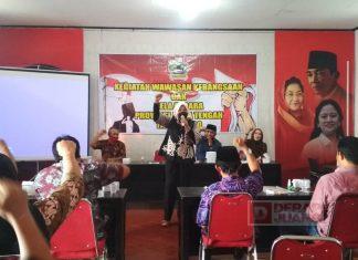 Hj. Sri Ruwiyati Gelar Pendidikan Wawasan Kebangsaan dan Bela Negara Kepada Kaum Milenial Banjarnegara