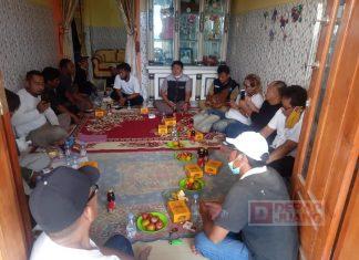 Kusnendro Serahkan Bantuan Alat Bantu Perkapalan “Gear Box”