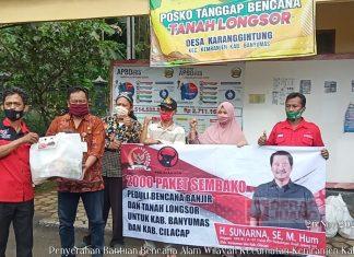 Peduli Bencana Banjir dan Tanah Longsor, Sunarna Bagikan 2000 Paket Sembako