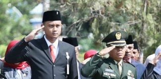 Peringati Hari Pahlawan, Hamenang Wajar Ismoyo Lakukan Ziarah ke Taman Makam Pahlawan Ratna Bantala