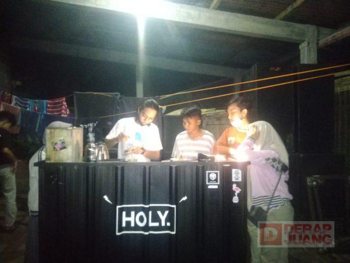 Aktualisasikan Misi Komunitas Juang, CKJ Temanggung Gelar Training Meracik Kopi