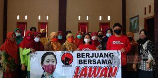 Hartanto Salurkan Paket Sembako untuk Guru PAUD dan TK Kecamatan Kemalang