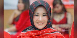 Hj. Sri Mulyani Berhasil Tekan Angka Kemiskinan