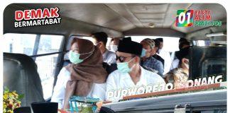 Mbak Eisti Sambangi Warga Pesisir Demak