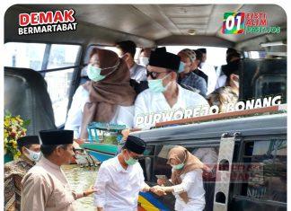 Mbak Eisti Sambangi Warga Pesisir Demak