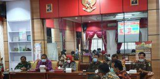 Sri Sumarni Pimpin Rapat Koordinasi Evaluasi Penanganan Covid-19