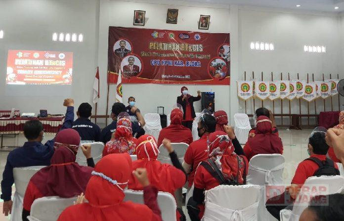 Sulistyorini Berikan Dukungan dan Bantuan Pelatihan BT&CLS 1