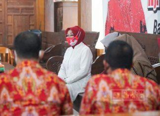 Tingkatkan Kebersihan, Sri Sumarni Gandeng Bank Sampah Grobogan