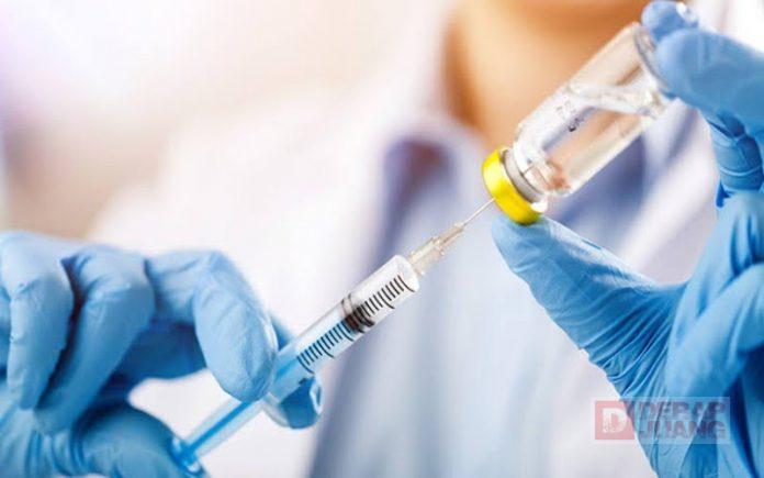 Achmad Husein Vaksinasi Covid-19 Aman dan Halal