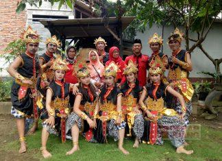 Bentuk Komunitas Anak Muda, Ketua Ranting Cacaban Aktif Berkreasi