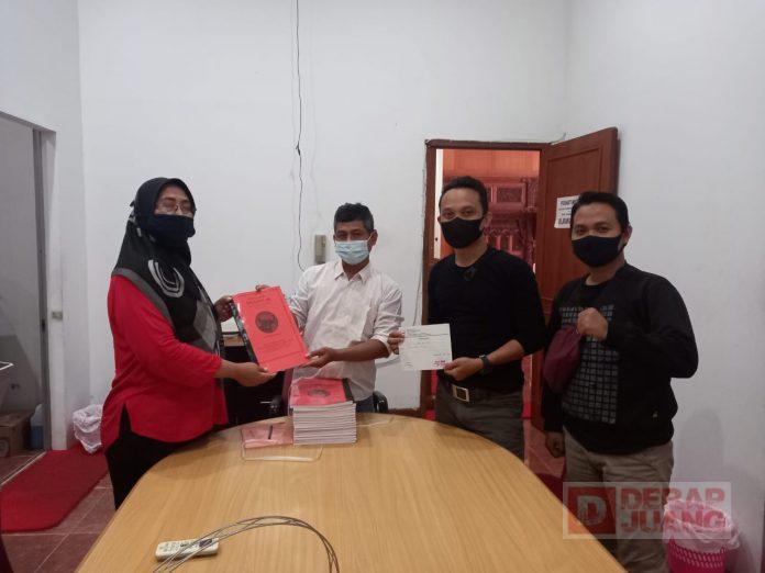 DPC PDI Perjuangan Brebes Serahkan Berkas Musancab ke DPD Partai