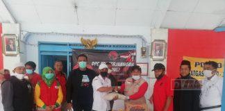 DPC PDI Perjuangan Kabupaten Batang Peduli Masyarakat Terdampak Banjir